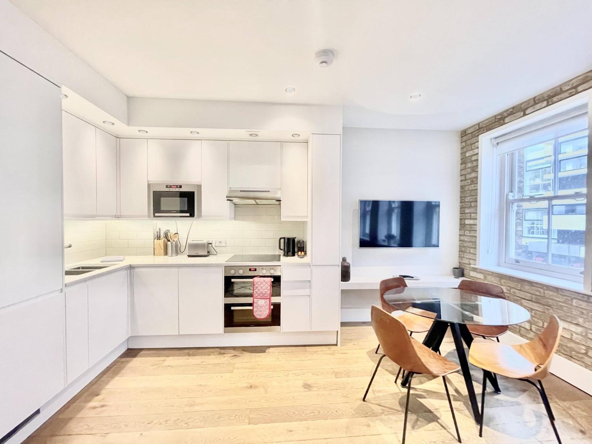 Drury Lane Residences Лондон Экстерьер фото